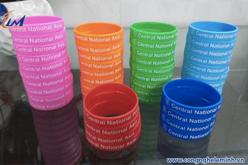 Sản Xuất Vòng Tay Cao Su