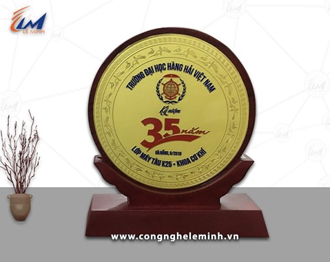 SẢN XUẤT BIỂU TRƯNG GỖ ĐỒNG