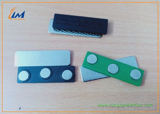 PHÔI LÀM BẢNG TÊN THAY TÊN