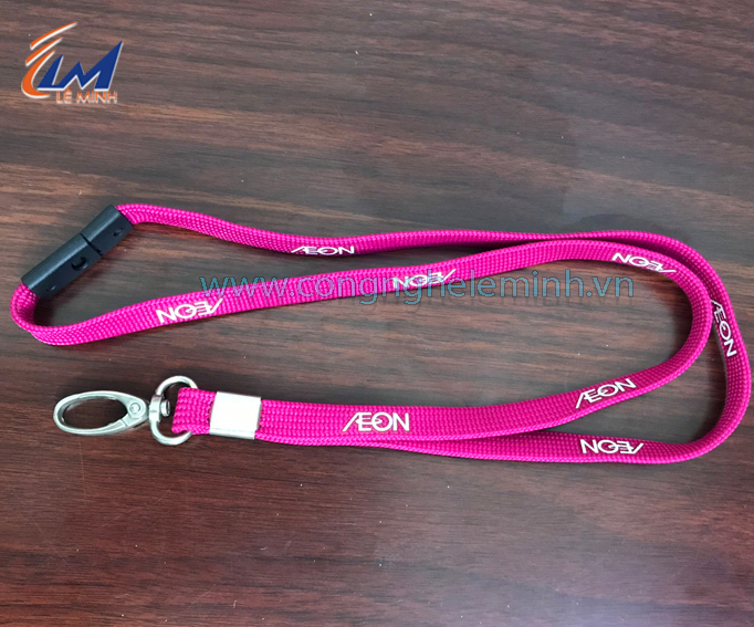 IN DÂY ĐEO THẺ CHỮ NỔI CAO SU