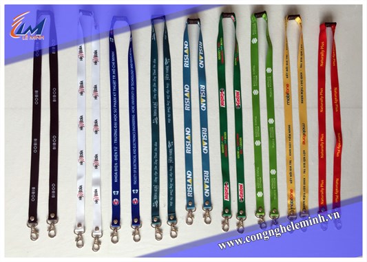 In dây đeo thẻ nhân viên chất liệu Satin