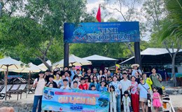GIA ĐÌNH LÊ MINH - BÙNG CHÁY HẾT MÌNH TẠI NHA TRANG